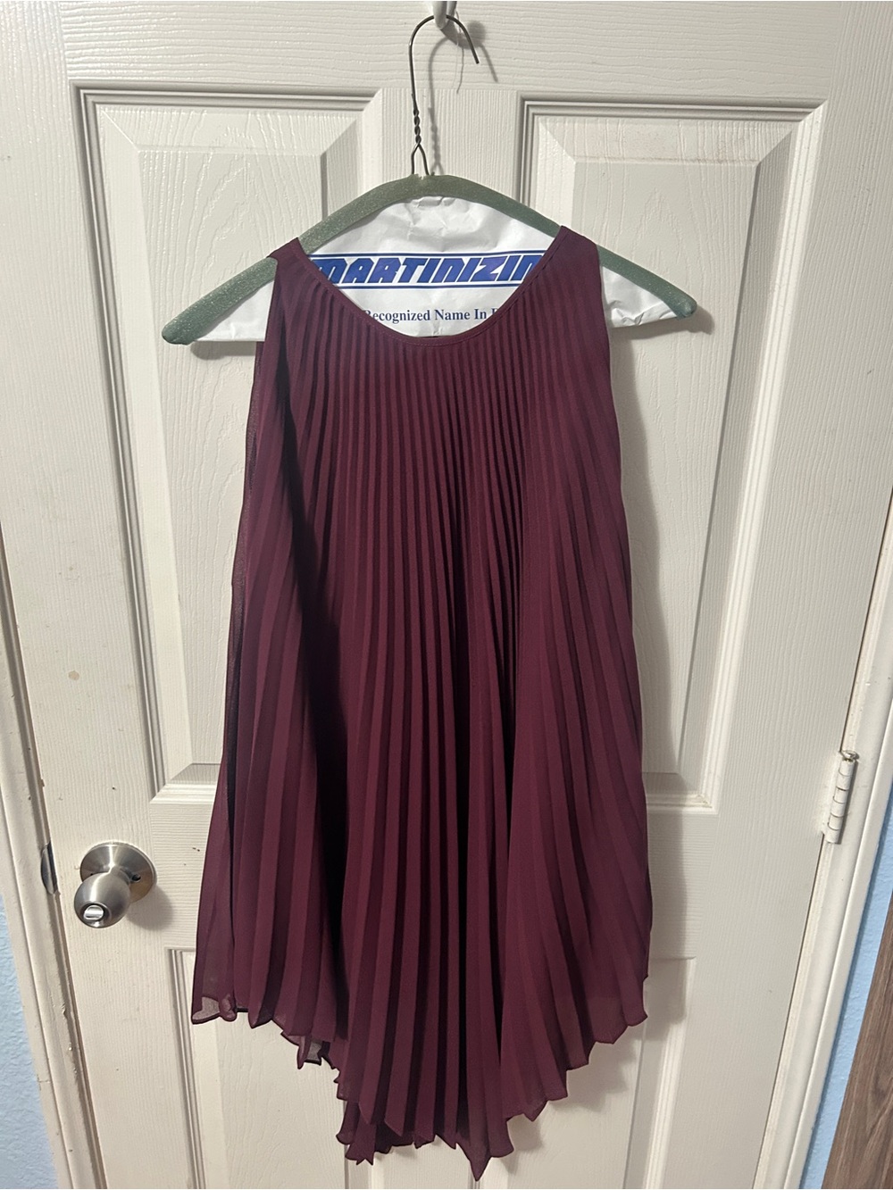 Max Studio Burgundy Pleated Sleeveless Tunic